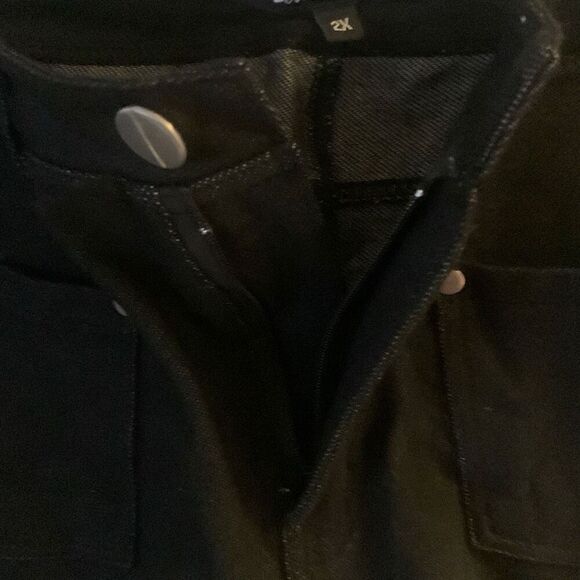 Pre Owned Women’s Love Bytes Short Shorts Black Sz XXL Casual Cute Classic Style - Picture 3 of 10